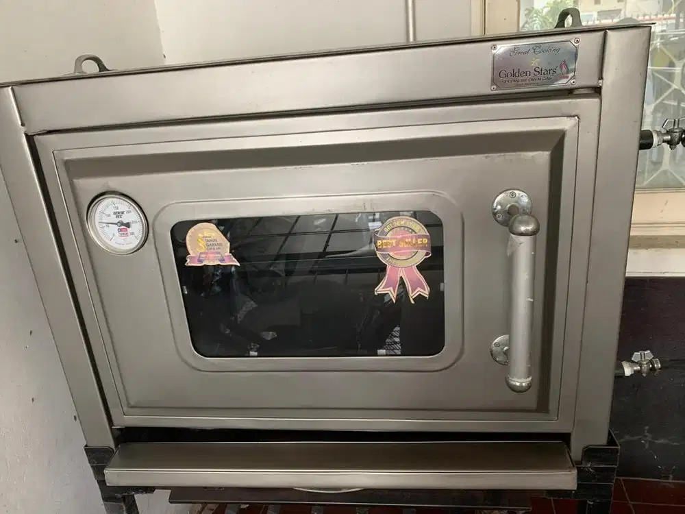 Oven Golden Star stabdard 80 dua tungku atas bawah