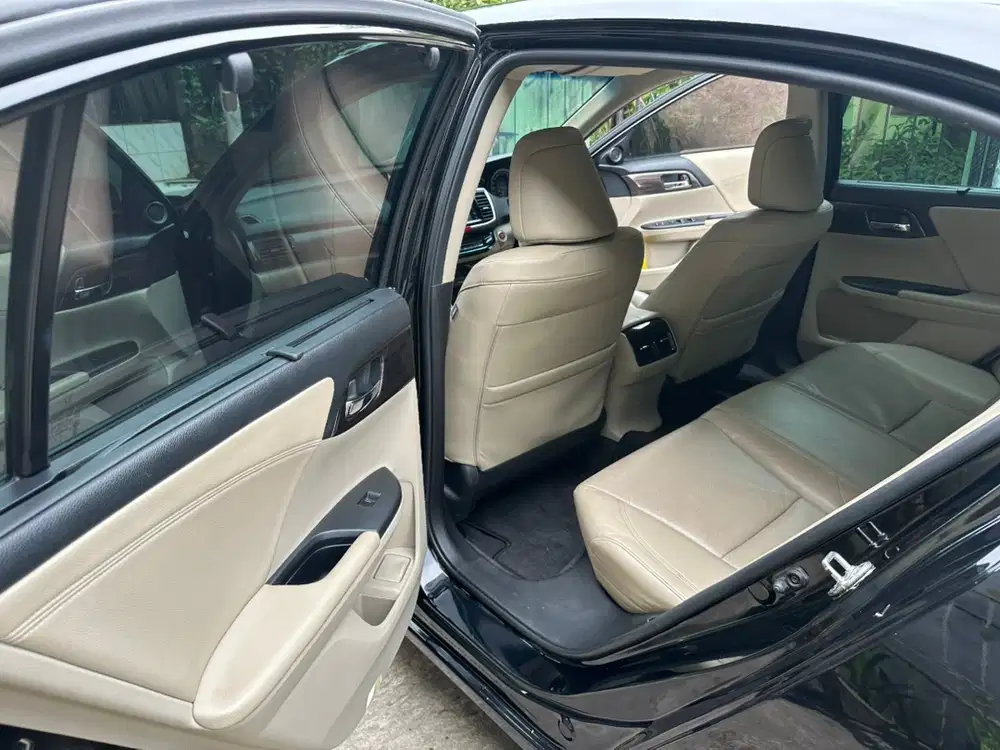 Honda Accord 2016 Bensin