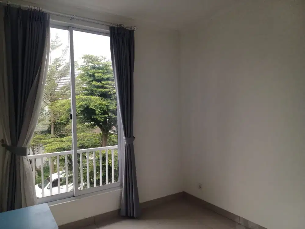 DISEWAKAN RUMAH 2 LANTAI DI SUMMARECON CLUSTER CYNTIA BANDUNG