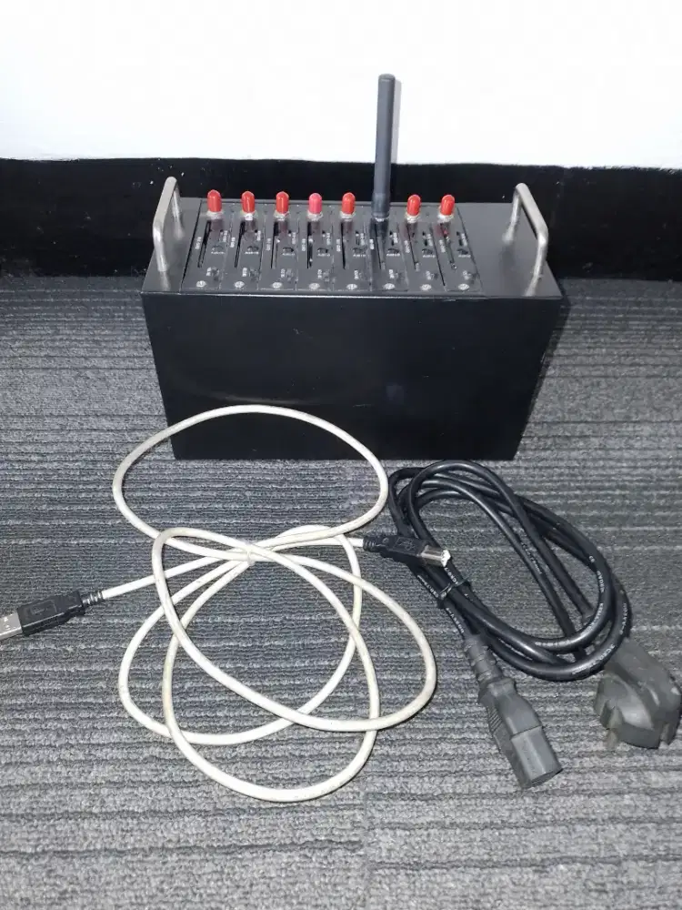 Modem Pool GSM atau SMS Modem Pool 8 Port