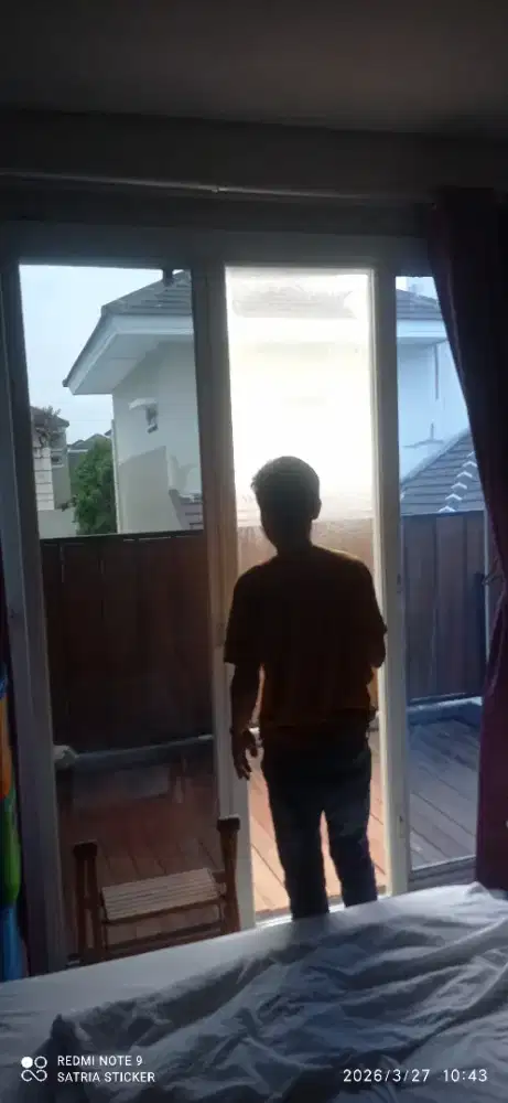Kaca Film rumah peredam panas & silau sinar matahari