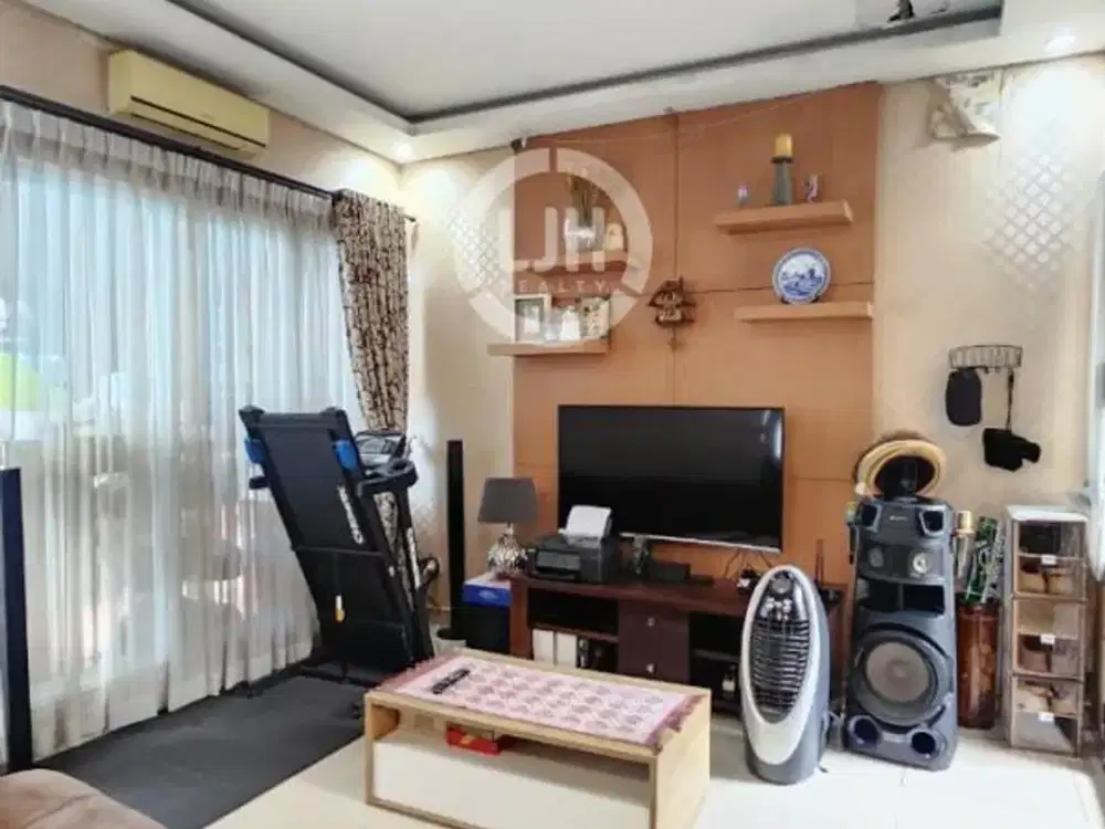 Rumah Minimalis di Metland Menteng Cluster Regina, Cakung, Jakarta Timur