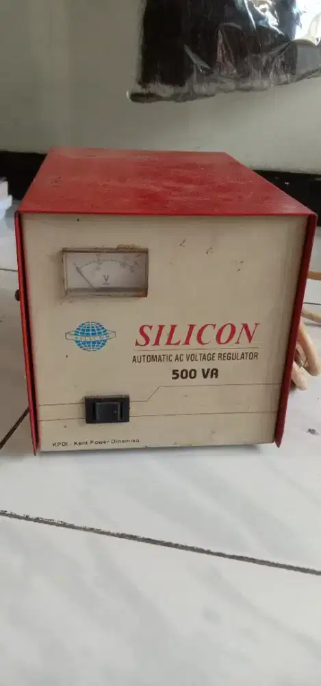 Stavolt 500VA Merk Silicon