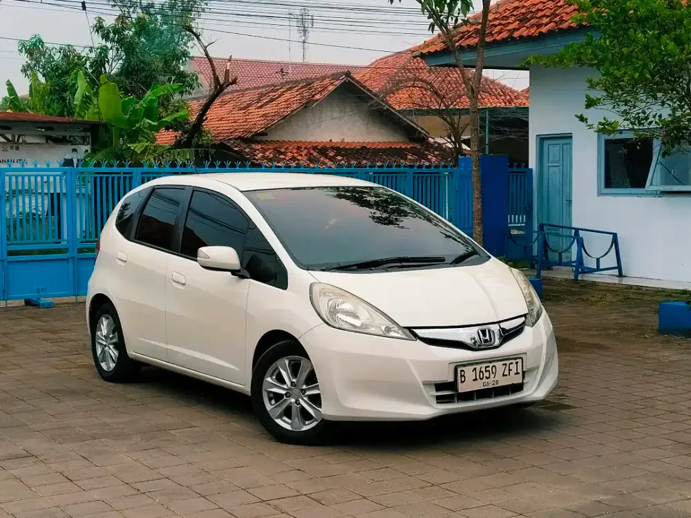 Honda Jazz S Manual 2013 MMC Putih