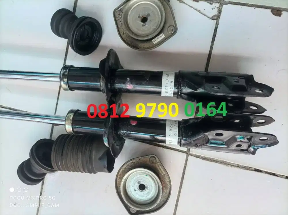 JUAL - Shock Absorber Depan Kiri-Kanan Ayla 1000cc 2019 - BEKAS