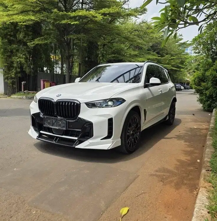 2024 BMW X5 M-Sport Pro ATPM KM 16000