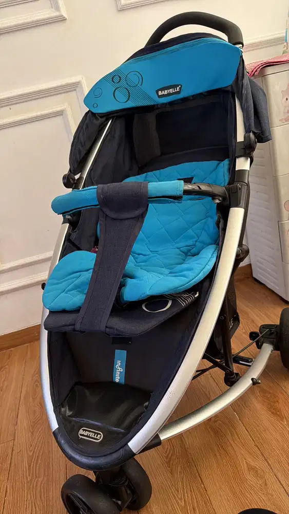 Stroler bekas kondisi mulus