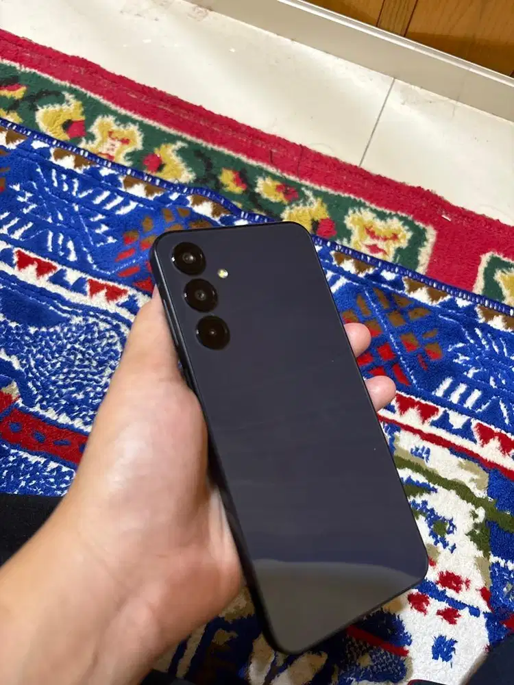 Dijual HP Samsung Galaxy A16 5G warna biru