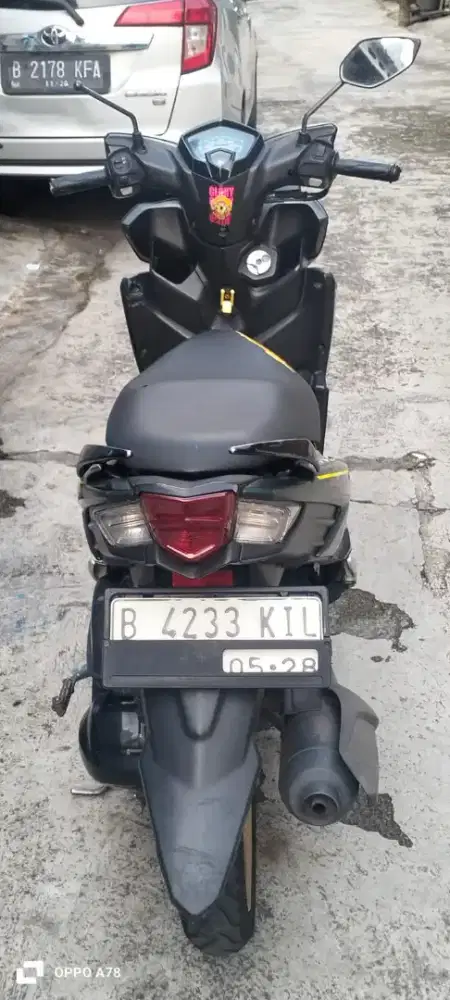 Dijual dari tangan pertama