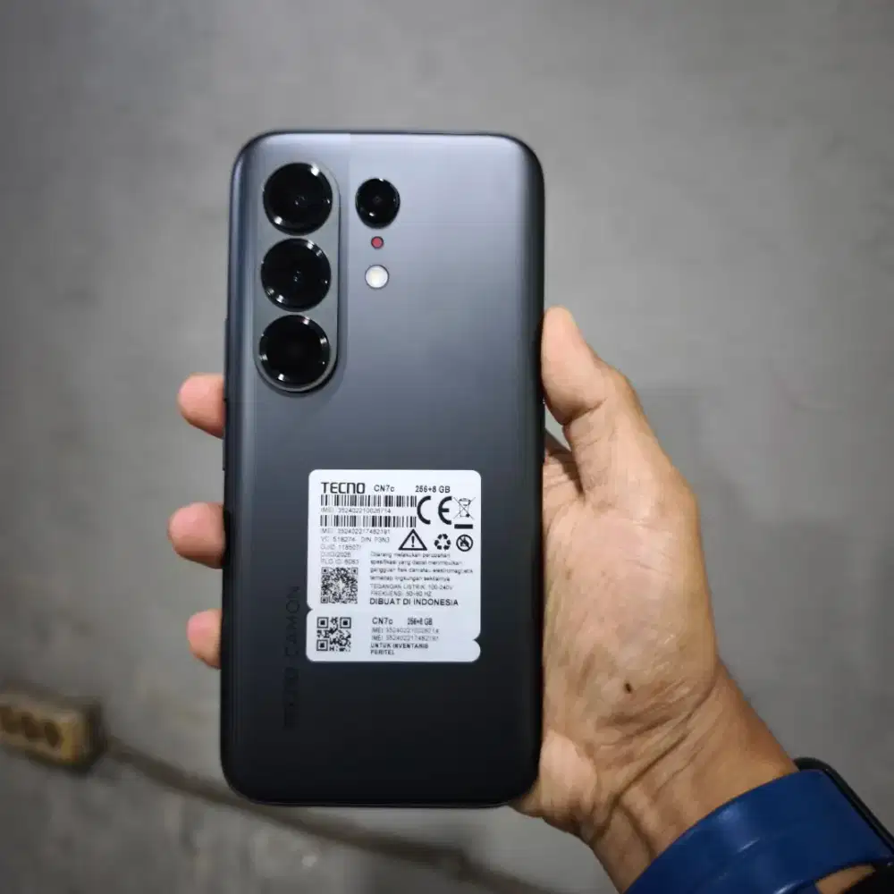 Tecno camon 50 pro ram 8+8/256GB lengkap mulus normal