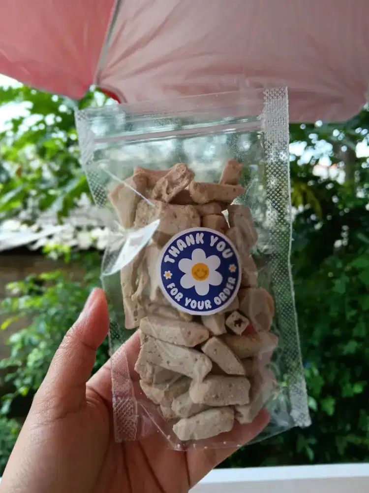 Basreng kemasan standing pouch