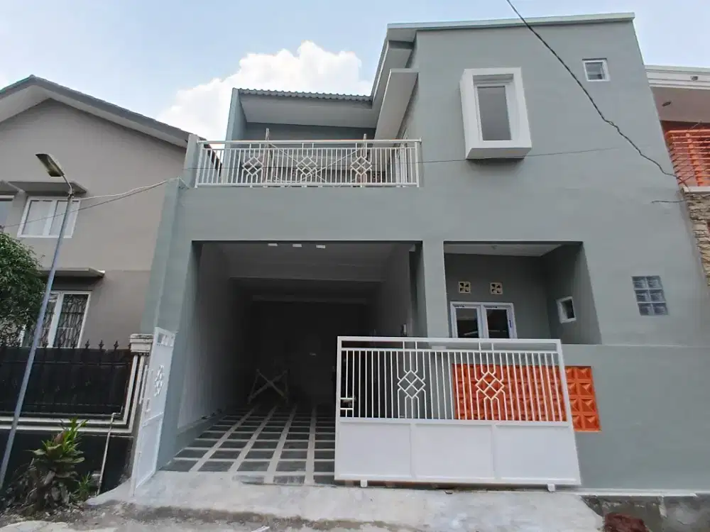 JUAL RUMAH BARU 2 LANTAI LOKASI SELANGKAH KE PEMKOT CIMAHI