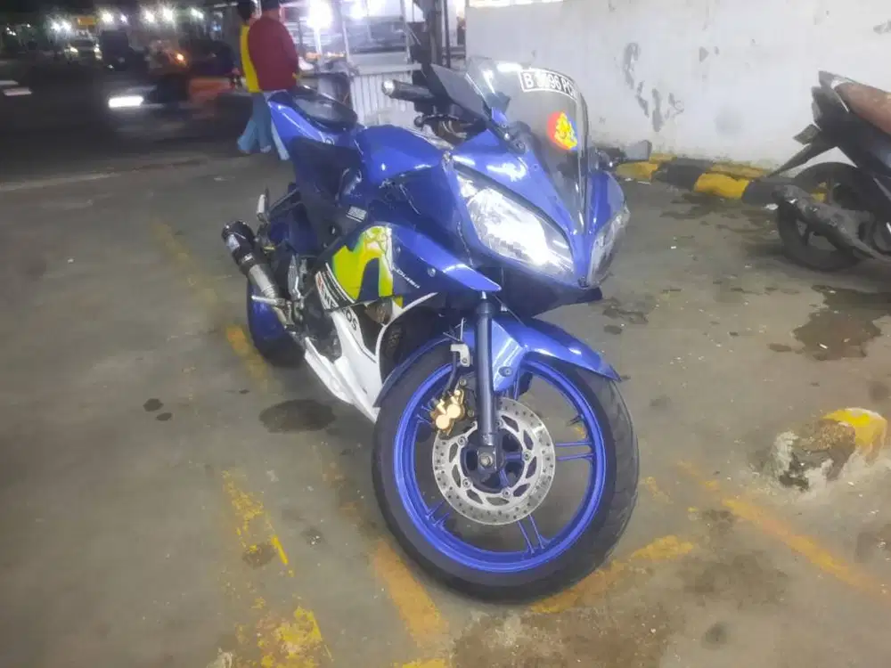 YAMAHA R15 V2 2016 PAJAK OFF