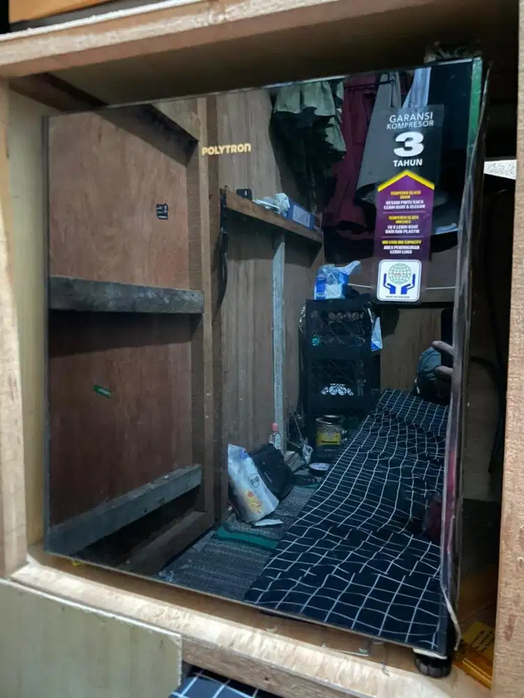 Kulkas Mini Polytron PRH 51