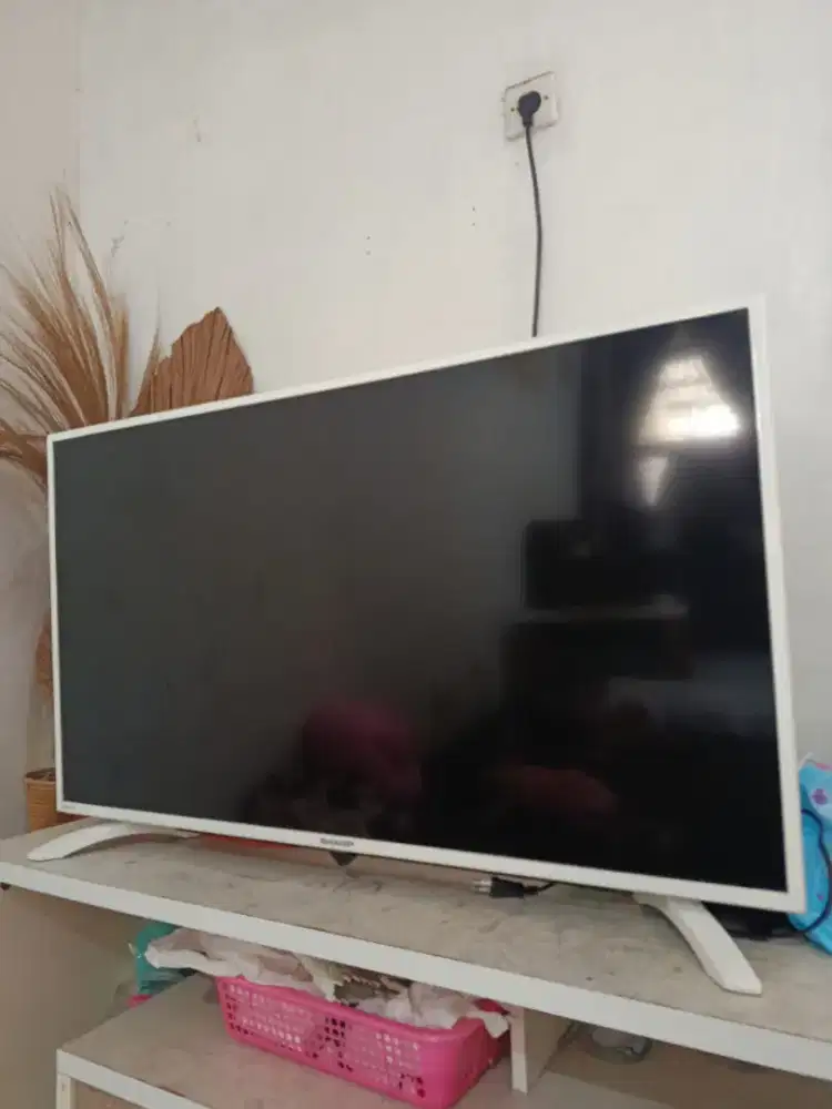 SHARP AQUOS 40 Inch Smart TV Putih Full HD – LED TV 40”