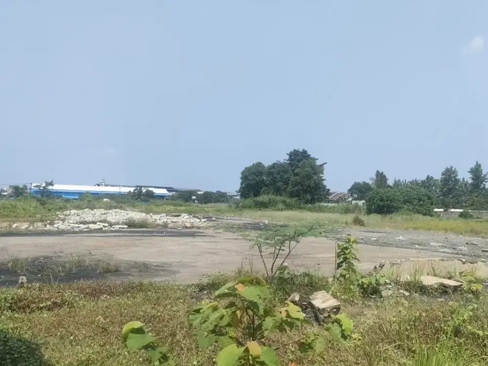 Tanah murah strategis Depan golden stone.     Persis di depan BERLIAN 88 BIZ PARK