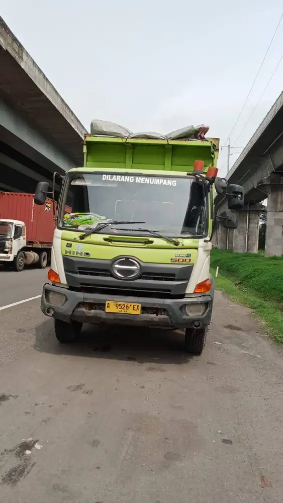 DIJUAL DUMP TRUCK HINO FM8JN2D