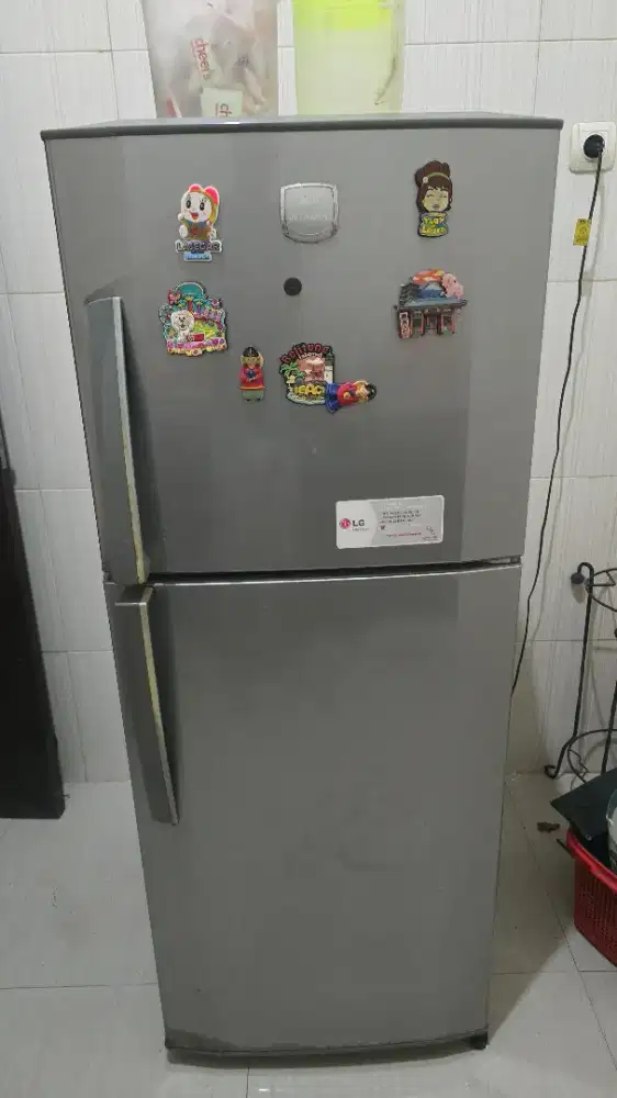 Kulkas 2 pintu LG