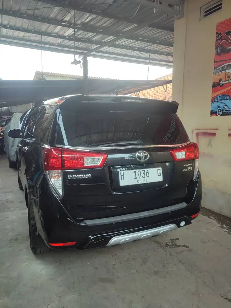 INNOVA DISEL MANUAL WARNA HITAM