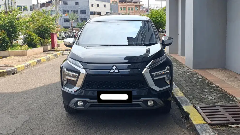 Km20rb mitsubishi xpander ultimate 2021 hitam pajak panjang
