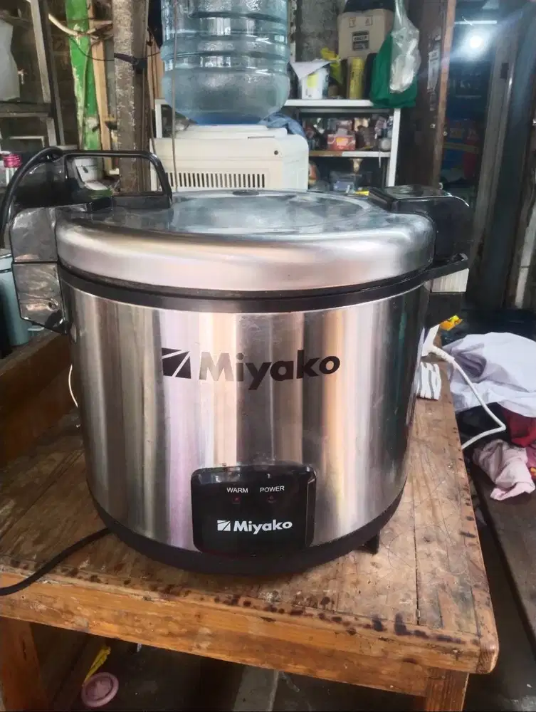 Magic Jar Miyako 20L ( Penghangat nasi)