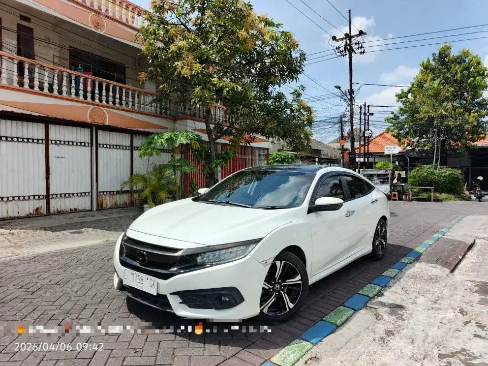 CIVIC TURBO ES 1.5 MATIC SEDAN 2017 ,ISTIMEWAH