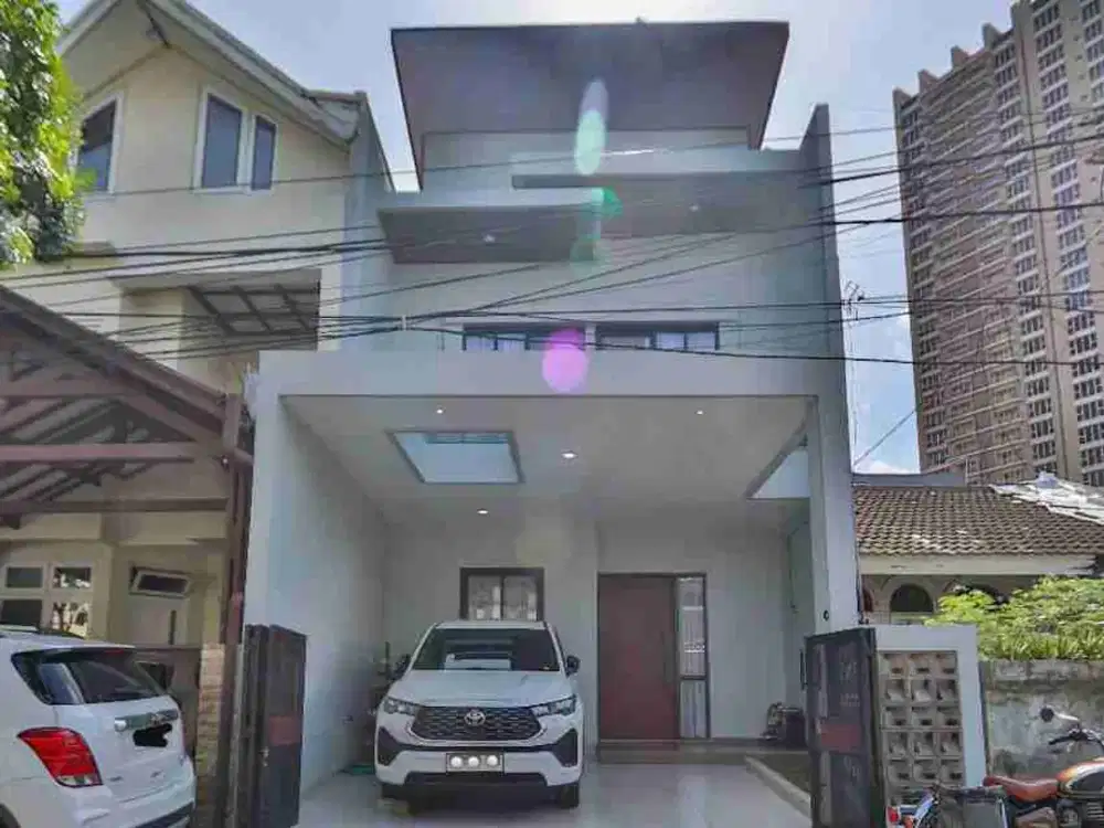 Dijual Rumah Bagus Siap Huni di Pondok Indah