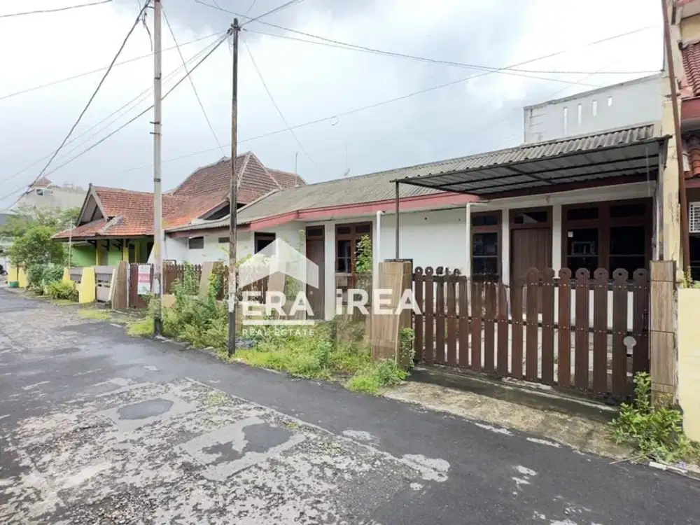 RUMAH DIJUAL DI SOLO DEKAT SAMSAT SURAKARTA, RS PANTI WALUYO DAN SOLO SQUARE MALL