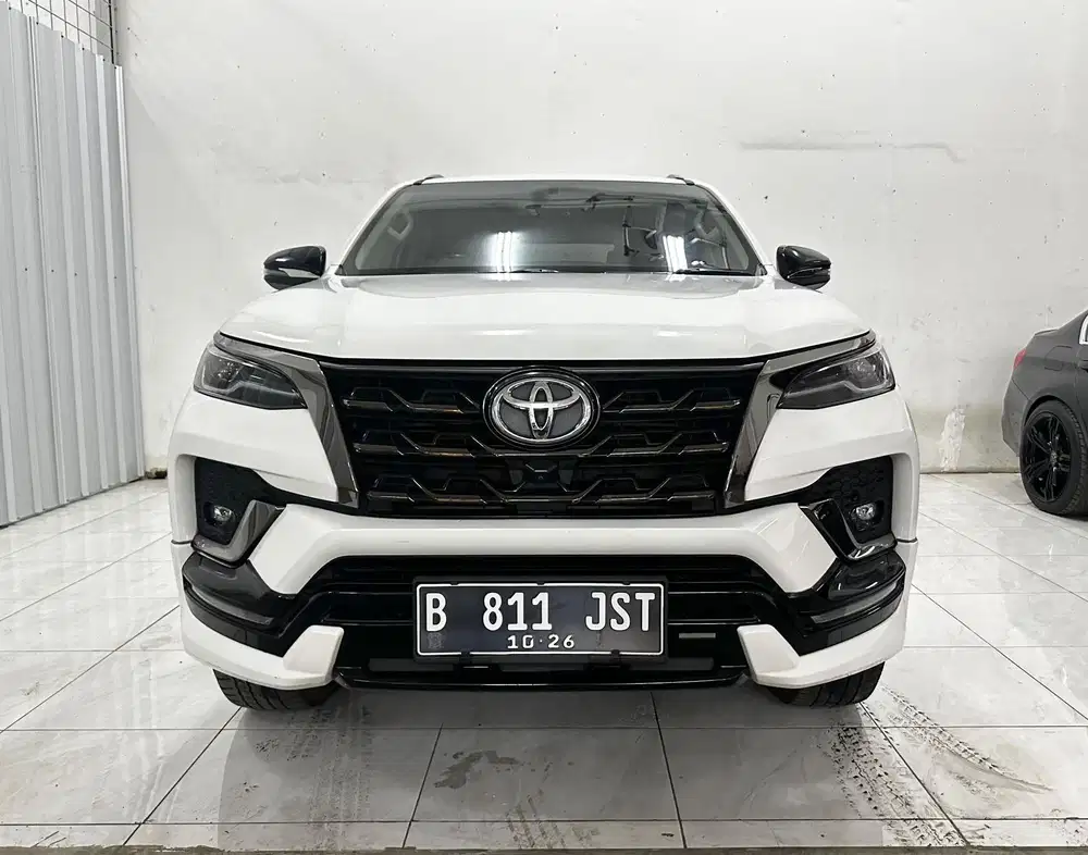 Fortuner GR 2.4 Diesel 2021 Full Ori Seperti Baru