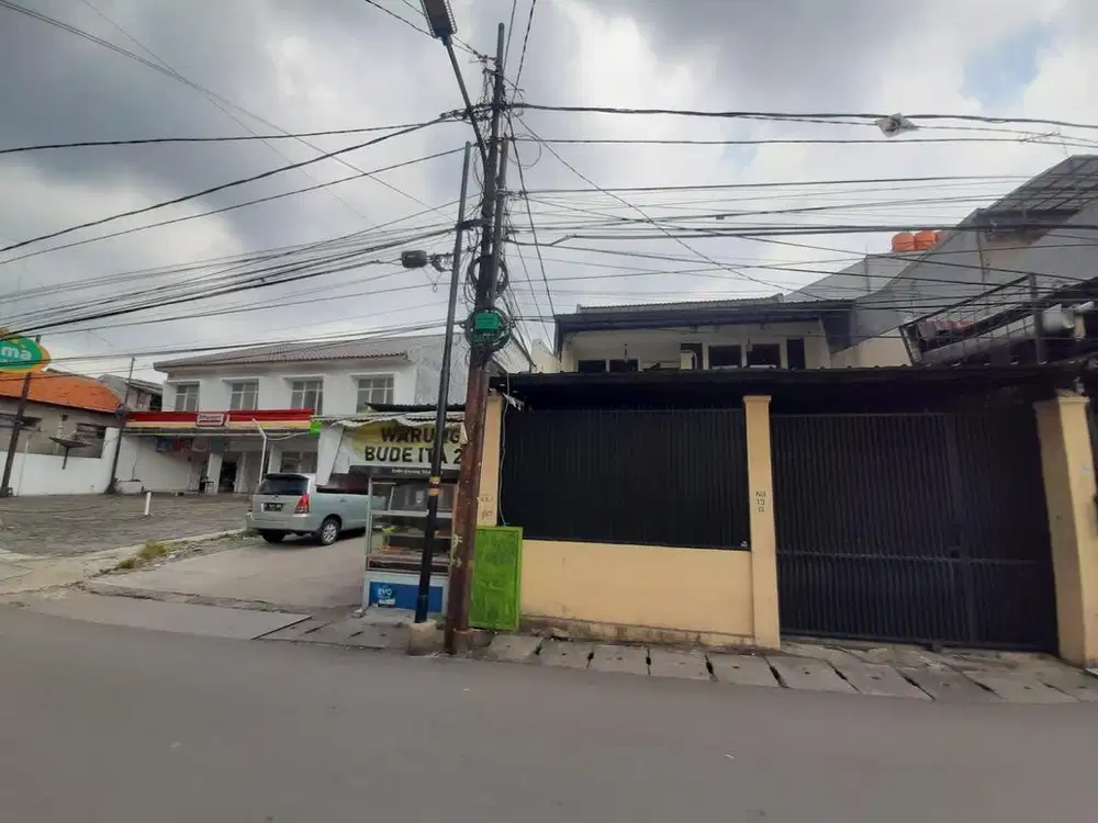 RUMAH DI SEWAKAN COCOK UNTUK USAHA