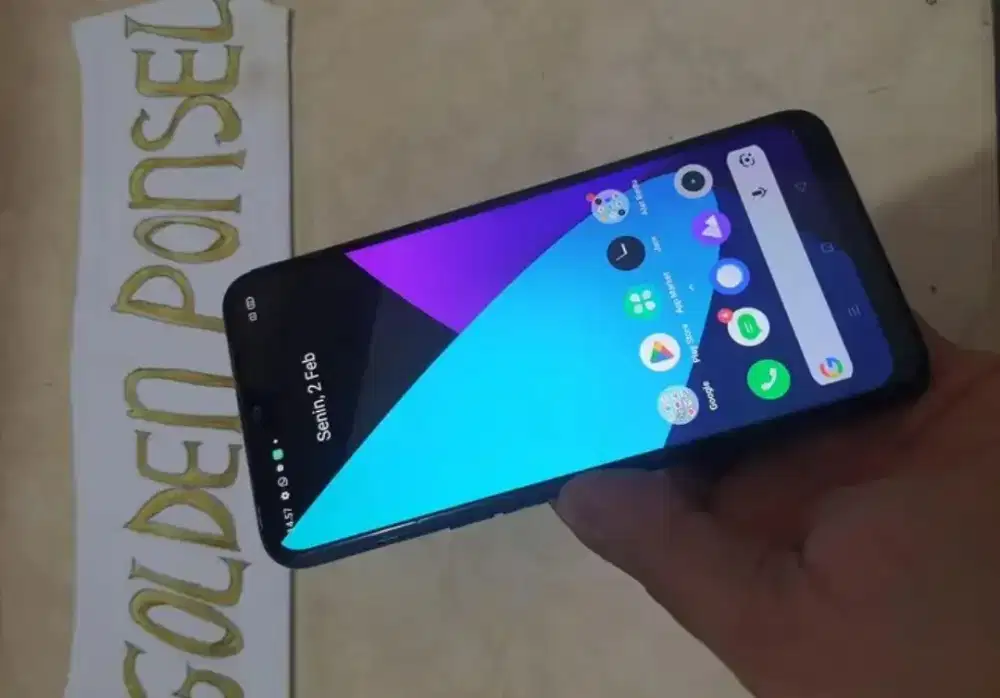 Realme 3 Ori (32Gb/Ram 3Gb)Finger.4G.Golden Ponsel