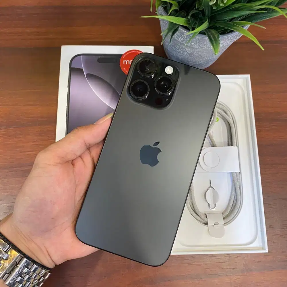 iPhone 16 Pro Max 512GB Black Titanium iBox Garansi On 7 Agustus 2026