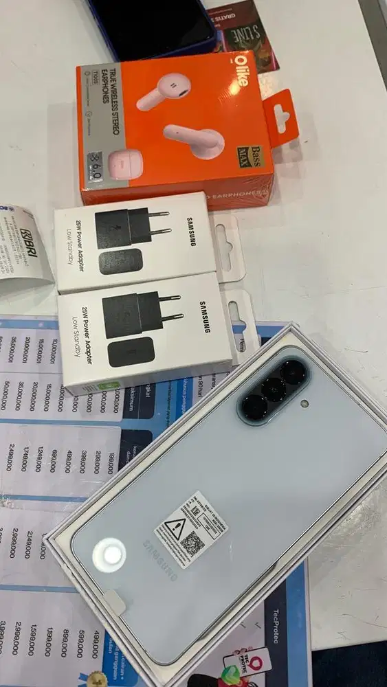 HP Baru Bisa Kredit 0% Tanpa Ribet, Proses Cepat!