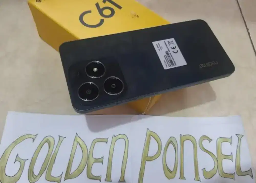 Realmi C61 (128Gb/Ram 8Gb+6Gb)Ori perfect.Golden ponsel