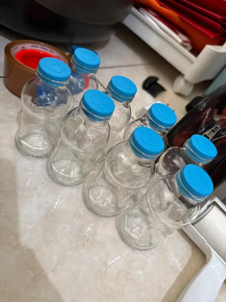 Botol untuk penyimpanan asi merek BKA