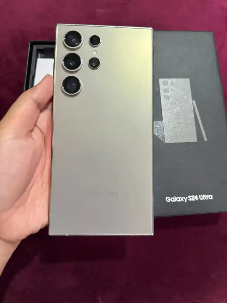 Samsung S24 ultra 12/512