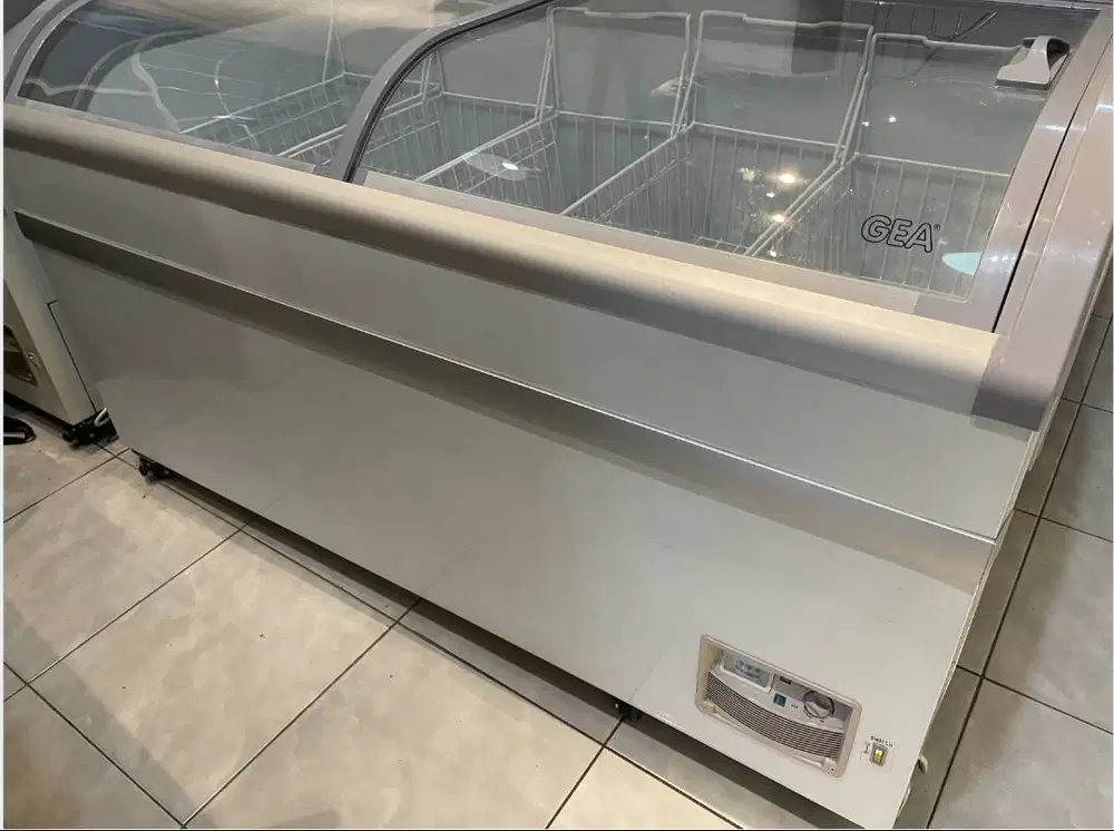 Freezer GEA 500L SD-500BY - Mulus & Terawat
