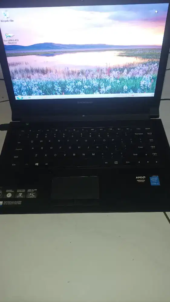 Laptop Lenovo B40
