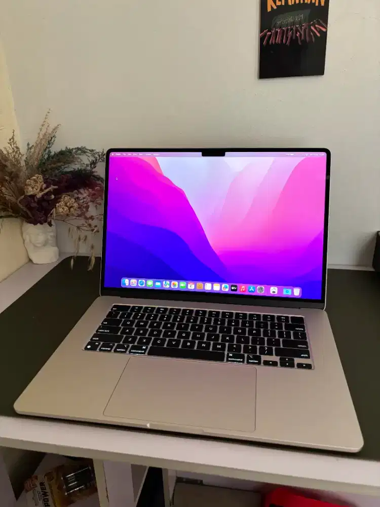 Macbook air m2 15 inch ibox fullset like new