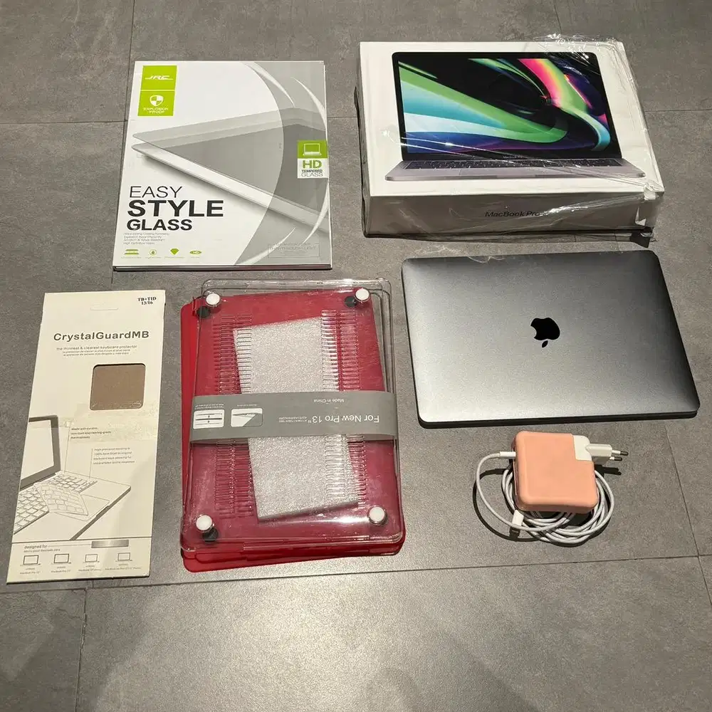 Macbook Pro mM1 Touchbar 8/512gb Gray Jarang Pakai