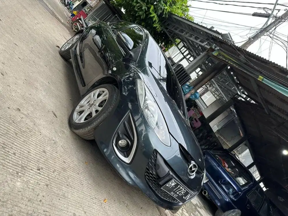 JUAL CEPAT MAZDA 2 2012