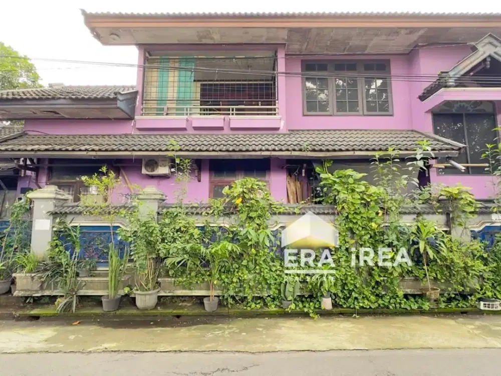 RUMAH 2 LANTAI DIJUAL DI SOLO DEKAT PASAR KEMBANG DAN STADION SRIWEDARI