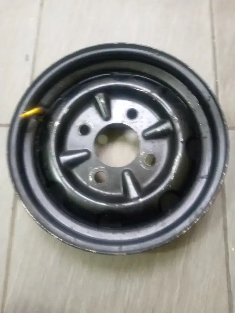 Velg ring 10 dengan 4 baut