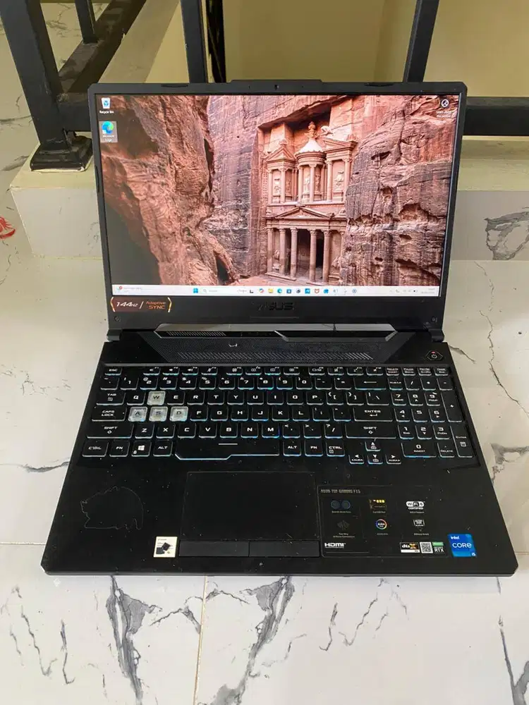 ASUS TUF GAMING F15 Core i5 11400H RTX 3050 Layar 144Hz