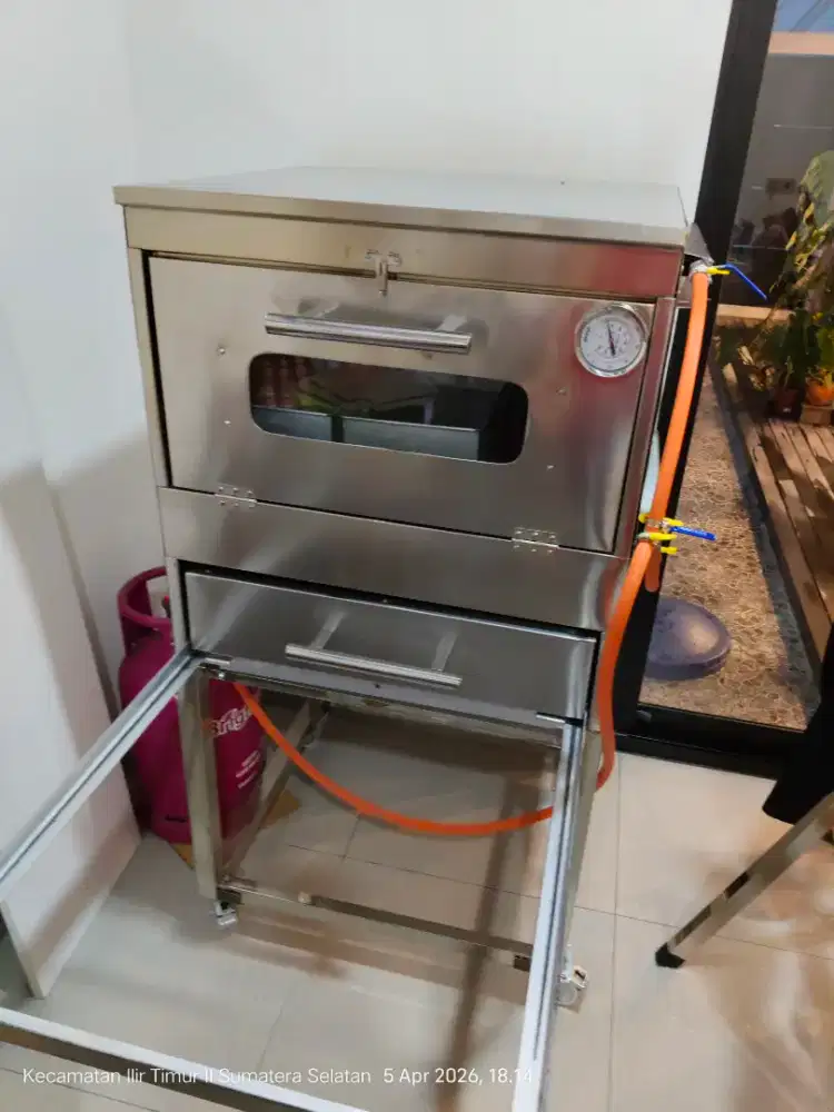 Dijual Oven Serbaguna (Baru pakai 2 bulan)