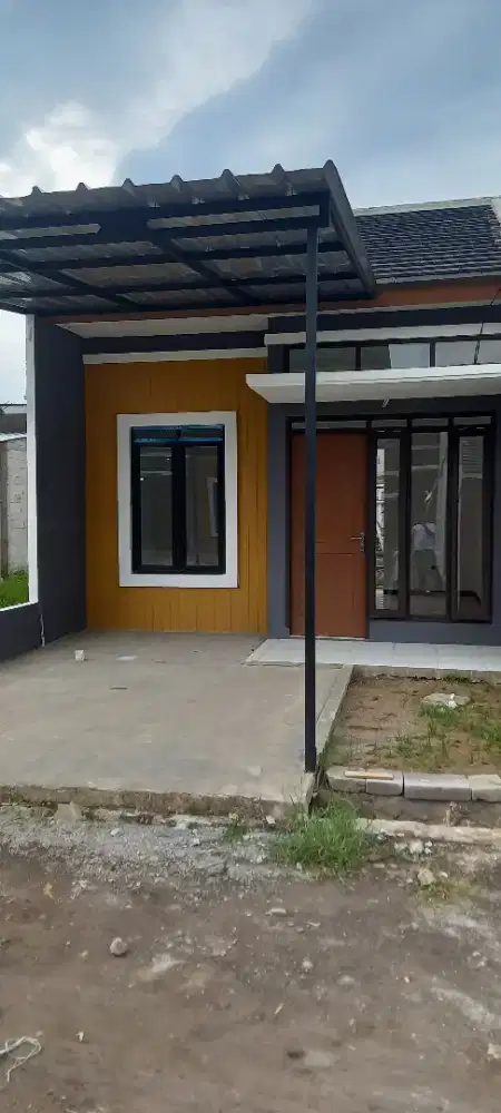 Di jual rumah minimalis modren dekat sumarecon