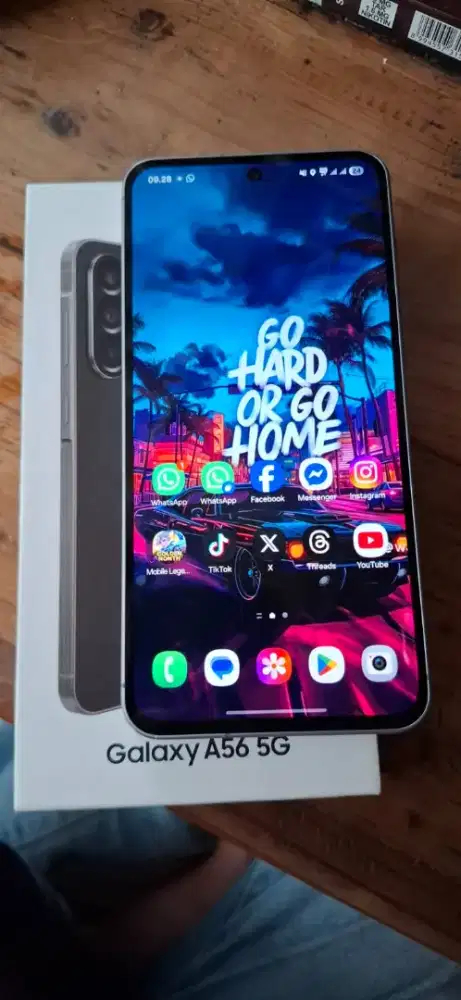 Samsung A56 5G RAM 8/256 hp + dus dan kitab kitab nya