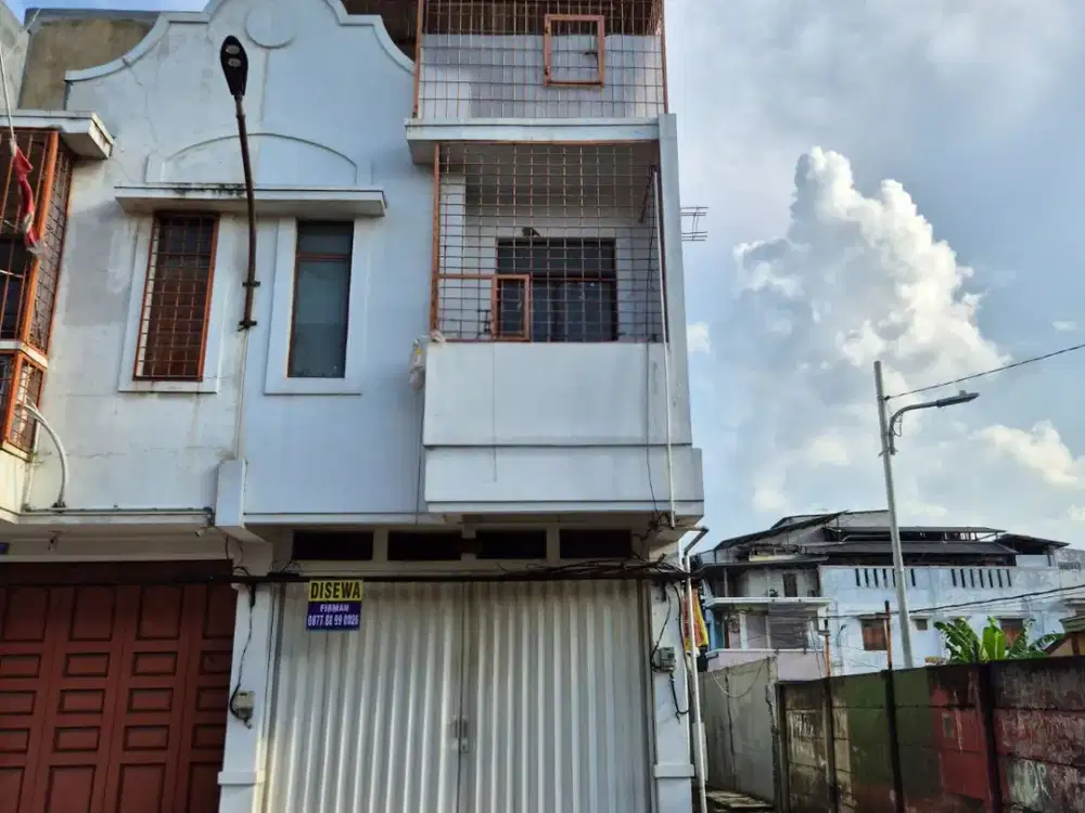 Ruko Hoek 3 Lantai Ruko 1000 Dekat Pintu Tol Jorr Cengkareng Jakarta Barat