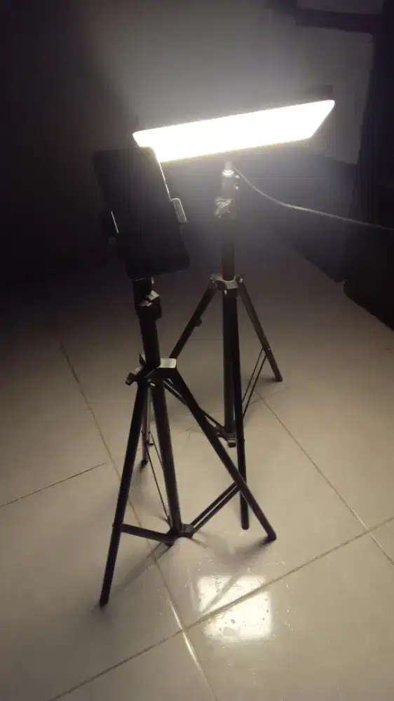 tripod paket ngonten
