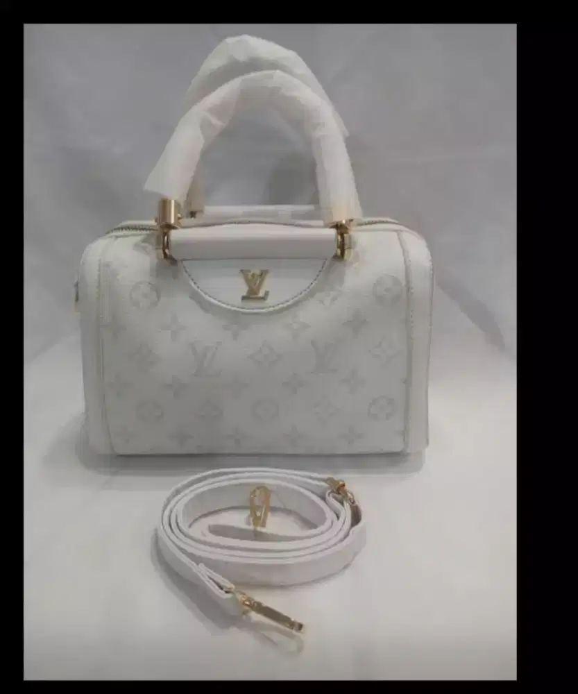 Tas branded fashion wanita